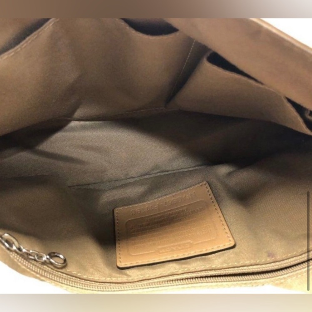 EUC Vintage Coach F11196 Leather
Hampton Tan Shoulder/Crossbody Bag - Picture 8 of 9